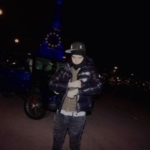 Meet your Posher, Jonathan